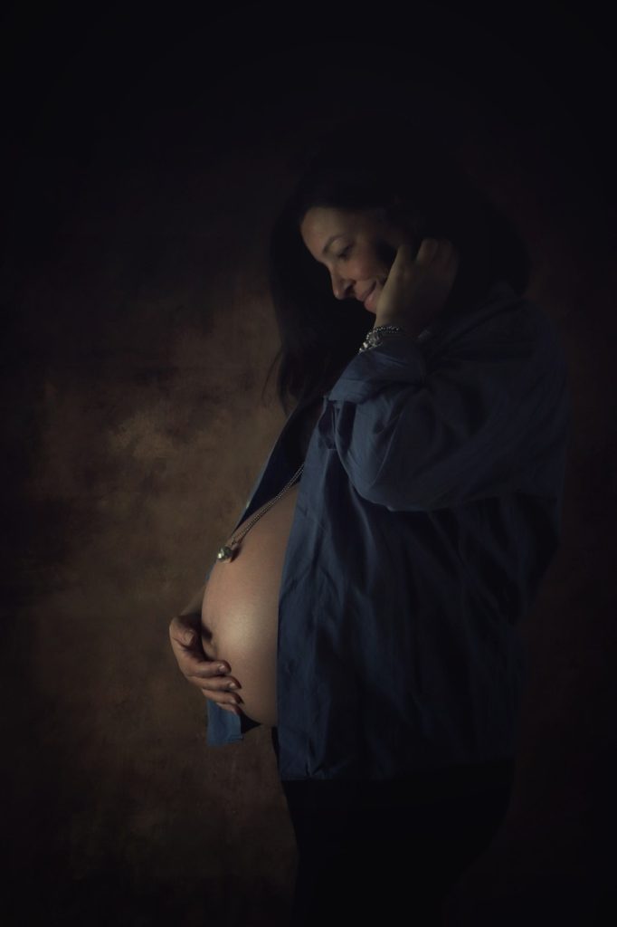 pregnancy, mother, portrait-6818327.jpg
